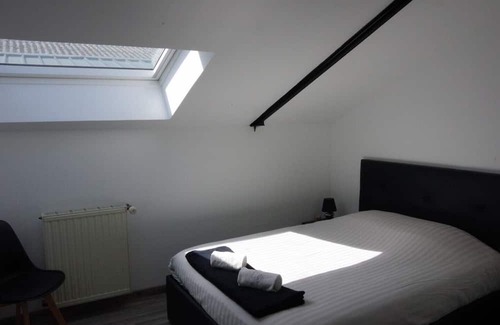 Poissy Lit Et Petit-Déjeuner | Maison Moderne Loft, Idéalement Située Pour les JO 2024. Golf /equitation / Velo