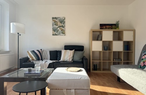 Mittelstadt Appartement | 4 Zimmer - Lichtdurchflutete 82m2-wohnung Mitten im Zentrum Hagens!