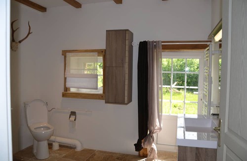 Charente Limousine Maison | Holiday Home 'Gîte Le Clou' with Private Garden