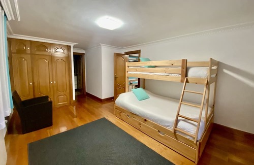 Piedrahita Appartement | Apartamento de 120m2 en Argoños con Jacuzzi