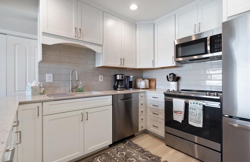 Briarcliff Copropriété | Classy Lake Travis condo with a pool and Hot tub