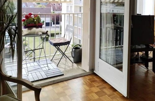 Les Sablons Appartement | Homerez - Nice apartement for 3 ppl. with balcony at Compiègne