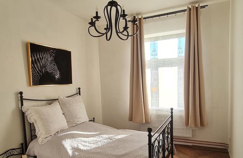 Hoym Appartement | Genießen Sie Ihren Familienurlaub in Historischem Ambiente im Badehaus Hoym
