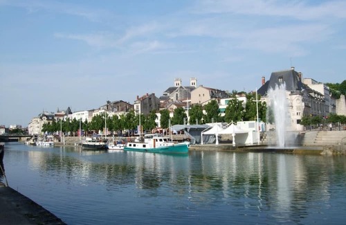 Verdun Maison | Maison Charmante Avec Option Barque -gite Embarqué
