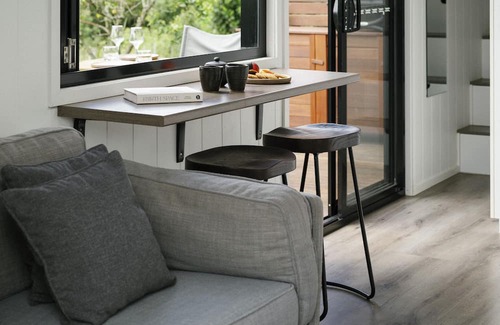 Clunes Cabine | The Nest. Tiny House with Byron Hinterland view!