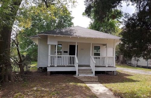 Beaumont Maison | 1Bed and 1Bath house for Rent