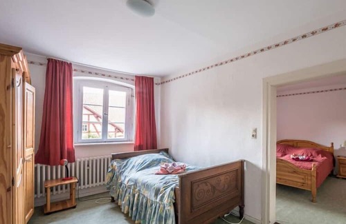 Unsleben Appartement | Holiday home Old Brewery at the moated castle