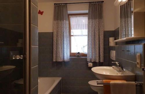 Wertach Appartement | with balcony Landhaus Fischer