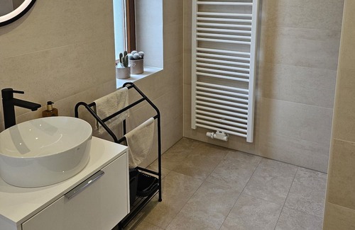 Solz Appartement | Modern, Ruhig, Gemütlich Inmitten der Rhön