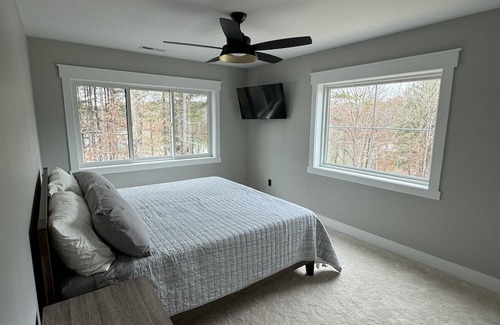 Granite Falls Maison | Coveside Drive - Beautiful Lakefront Home!