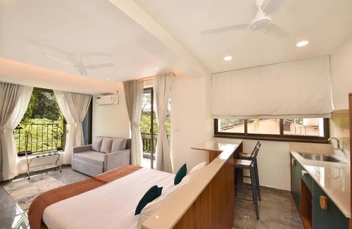 Alto de Porvorim Appartement | Entire Luxury Studio in North Goa -with Breakfast
