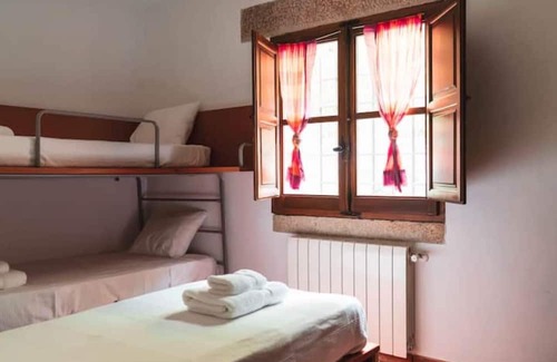 Robledo de Chavela Maison | Villa with mountain views and pool
