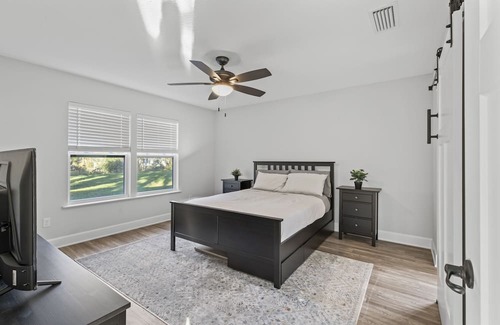 Melrose Maison | Lake Life! Sante Fe Canal Home