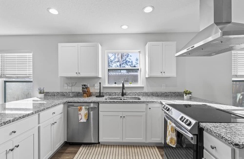 Melrose Maison | Lake Life! Sante Fe Canal Home