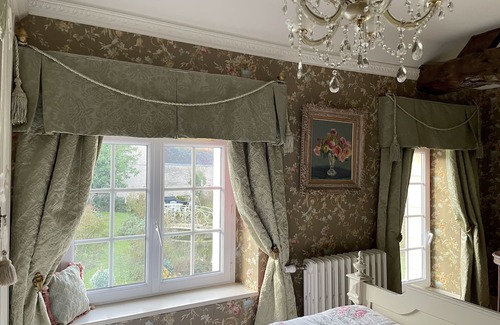 Nueil-sur-Layon Lit Et Petit-Déjeuner | Chambre de Charme Dans un Jardin de 1500m2