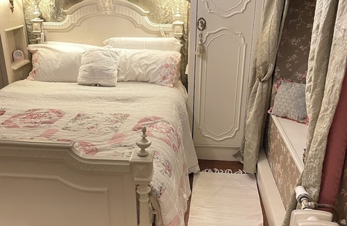 Nueil-sur-Layon Lit Et Petit-Déjeuner | Chambre de Charme Dans un Jardin de 1500m2