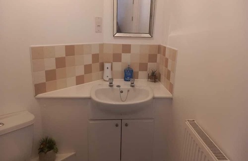 Basildon Appartement | Cosy Large 1 Bedroom, En suite & Kitchen with Parking in Basildon