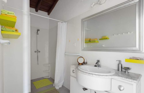 Pias Maison | Beautiful villa for 6 people with WIFI, TV and patio