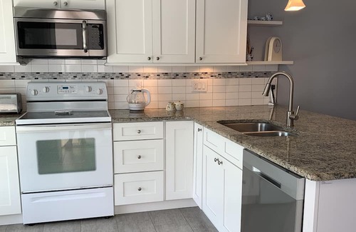Capri Isle Maison | Charming townhome condo in a quiet Isle of Capri community.