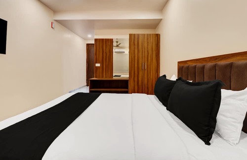 Arekere Hôtel | Collection O Amigo Premium Stays