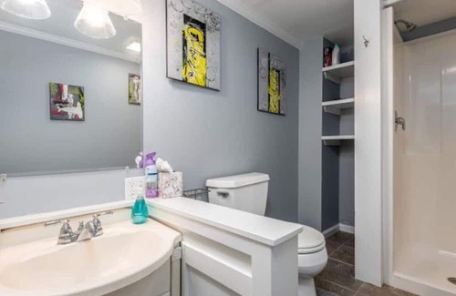 East Bayside Appartement | Close to Portland Old Port Apt | Sleeps 4