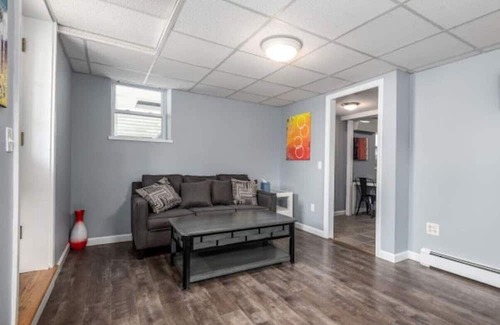 East Bayside Appartement | Close to Portland Old Port Apt | Sleeps 4