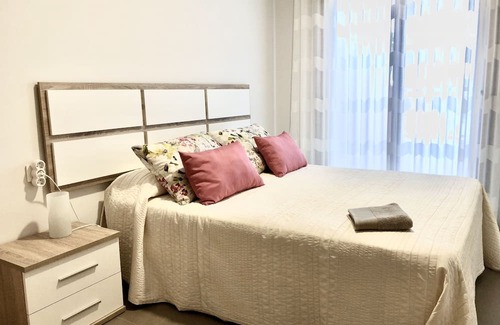 Mil Palmeras Appartement | Bajo 2 del Edificio Lucerna III