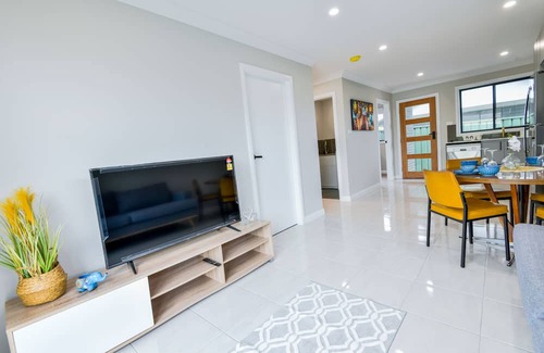 Central Coast Maison | Newly Built Guest House
