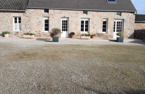 Gatteville-le-Phare Maison | Homerez - House 3 km away from the beach for 6 ppl. at Gatteville-le-Phare