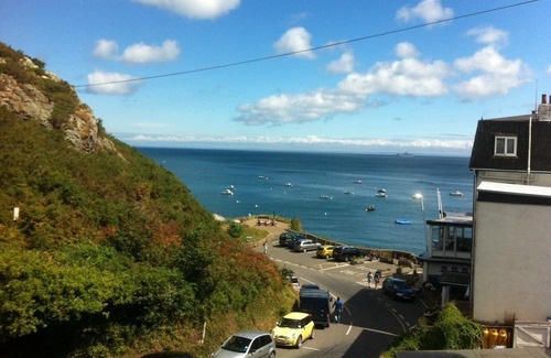 Trinity Appartement | 2-Bedroom Self Catering Apartment with Sea views