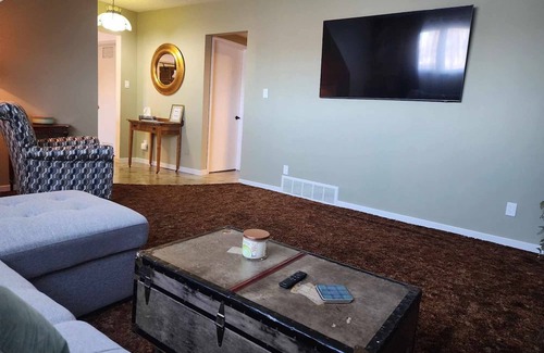 Tillsonburg Appartement | Generational Delight!!