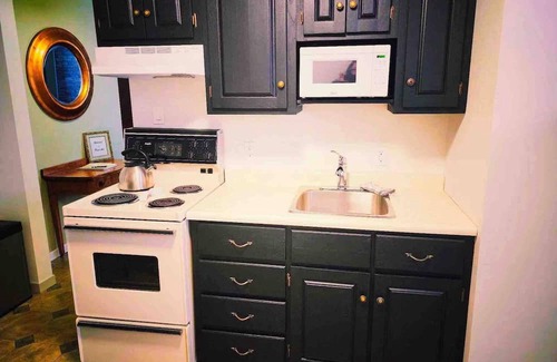 Tillsonburg Appartement | Generational Delight!!