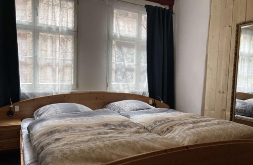 Nuremberg Old Town Maison | DIe Baumwolle. etsablishes 1430 one of the oldest houses in nuremberg