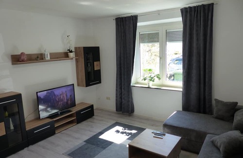 Hof Appartement | Ferienwohnung in Hof, 5 Gehminuten zum Sanaklinikum Oder Freiheitshalle