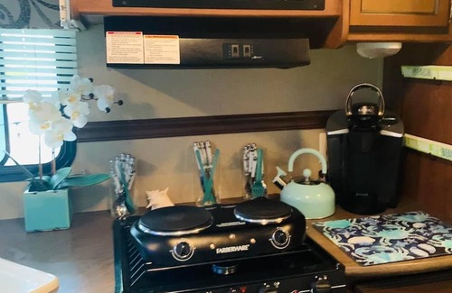 South Venice Maison | Breezy Bay RV Camper
