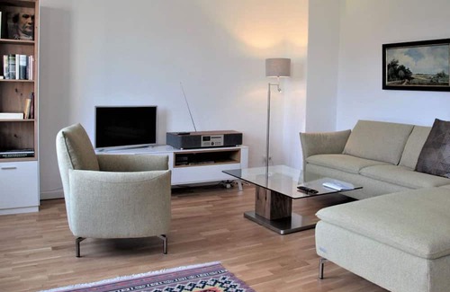 Muncheberg Appartement | Apartment Gustl - Gustav Seitz Gästehaus