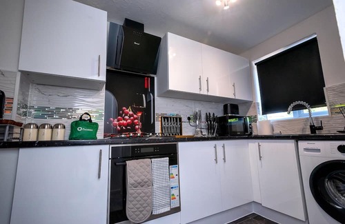 Thamesmead East Maison | I Love London! A Stunning 2 Bed Home Sleeps 1-3!