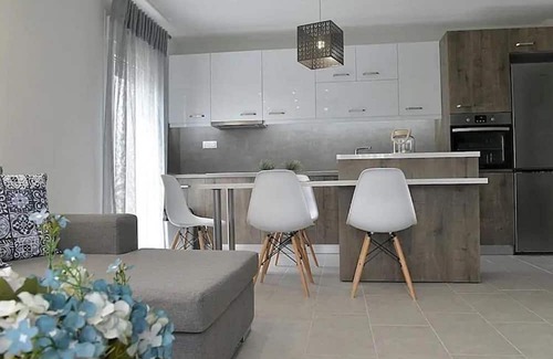 Nea Propontida Station Balnéaire | Crystallia SeaSide Maisonette by RentlsPro