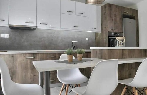 Nea Propontida Station Balnéaire | Crystallia SeaSide Maisonette by RentlsPro