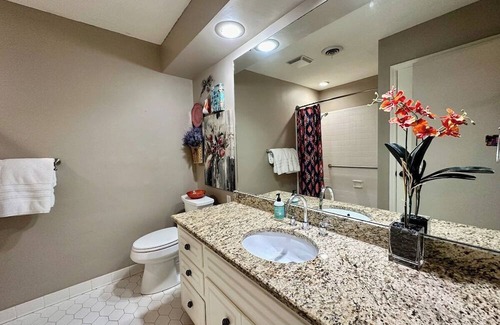 Reservoir Maison | Near it all! 2700 SqFt 1-level w/4 Comfy Kings!