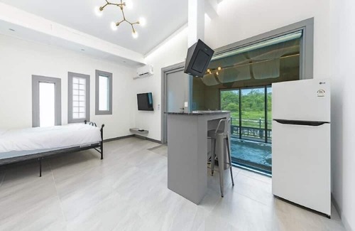 Hongcheon Maison | Hongcheon Rivervalley Poolvilla Spa Pens