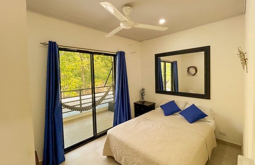 Jaco Appartement | Villa Encanto - Jungle & river views! In Jaco