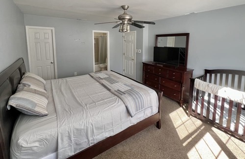 Tobyhanna Maison | LaCasa w/private pool, jacuzzi, game room and playground