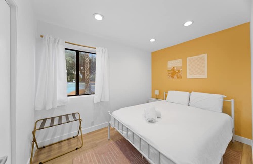 Palm Springs Maison | Flamingo Point Pool & Spa