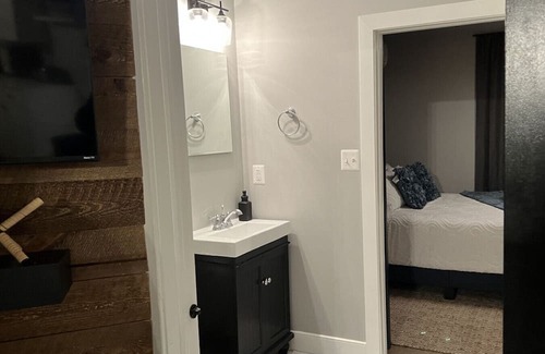 Federal Hill Appartement | Federal Hill Gem Close to Ravens Stadium and Camden Yards