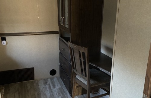 Neguac Maison | Camping in style with serene waterfront views!