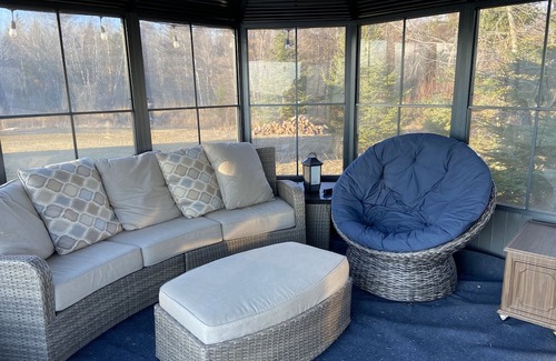 Neguac Maison | Camping in style with serene waterfront views!