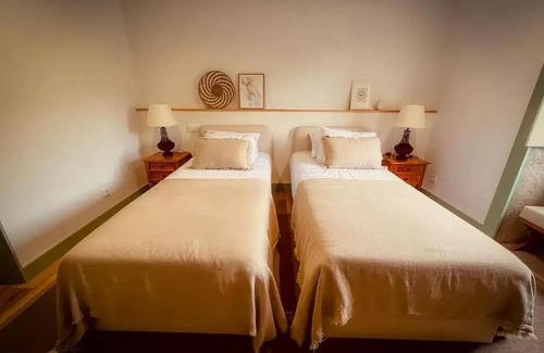 Angra do Heroismo Lit Et Petit-Déjeuner | Casa de Campo Franco da Serra - Double Room with Mountain View