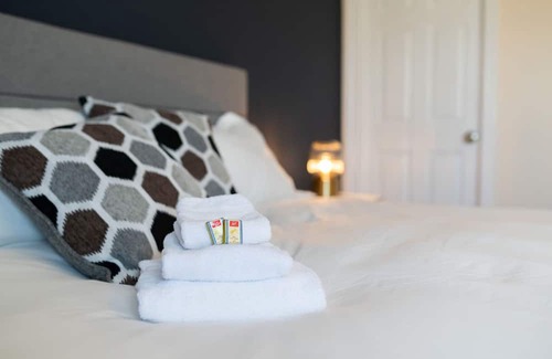 Shelburne Maison | Two Bedroom Suite in the heart of Shelburne