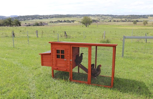 Cranley Cabine | Cosy Farm Stay. Minutes from Toowoomba Bypass